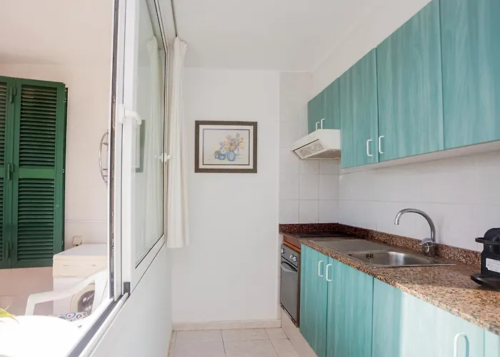 34 Cala'N Blanes (Menorca)